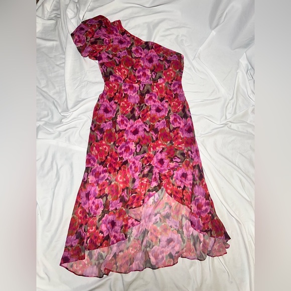 Showpo CLABELLE MIDI DRESS ONE SHOULDER RUFFLE TULIP HEM | 10 NWT - Picture 12 of 15